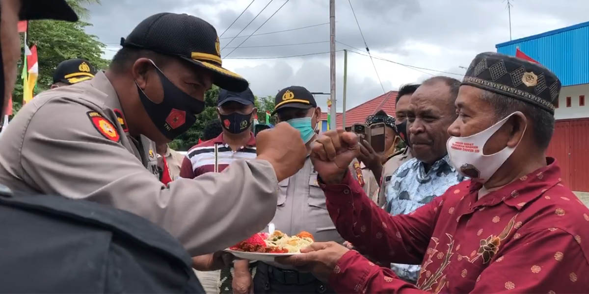 Wakapolres Mimika, Kompol I Nyoman Punia meresmikan pencanangan Kamoro Jaya, Distrik Wania sebagai Kampung Tangguh Papeda (KTP), Selasa (25/08/2020).